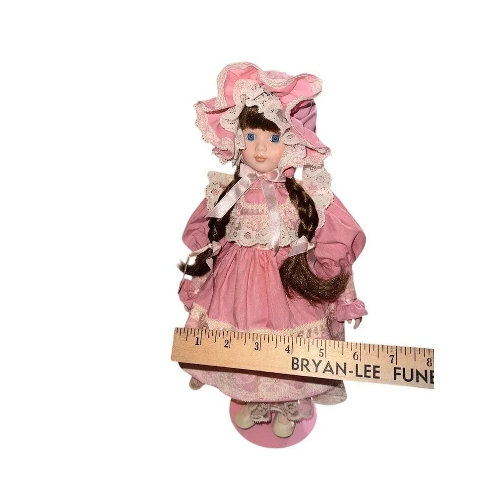 Princess House Katrina Porcelain Collector Doll‎ Pink Lace Dress w/ Stand